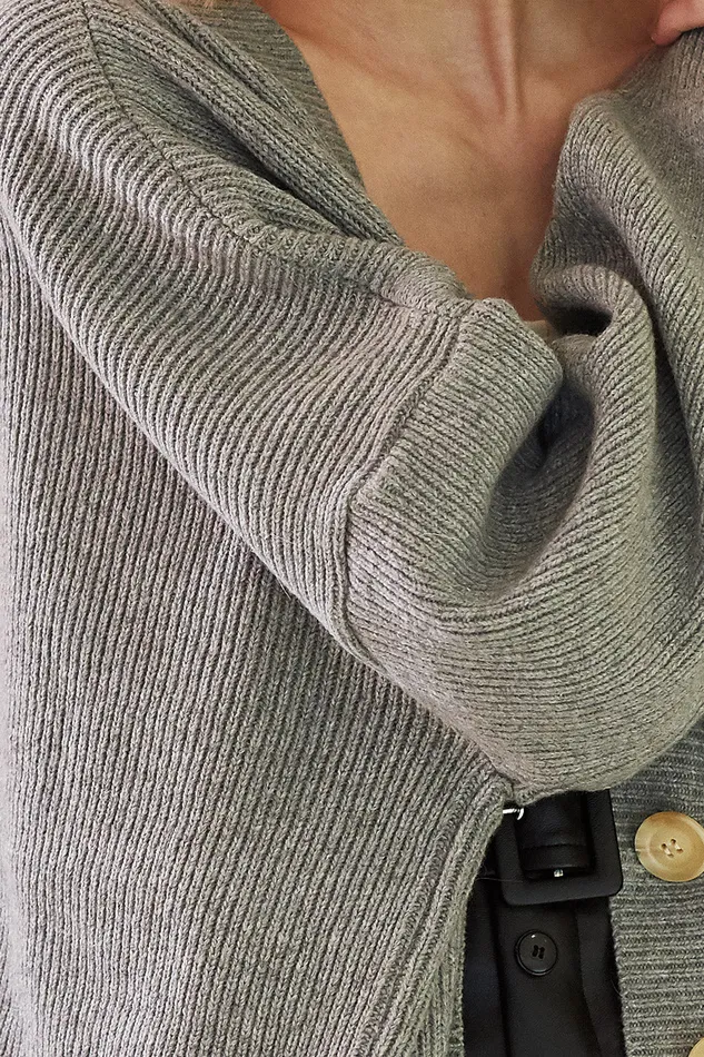 Storets Charlotte Boxy Sweater Cardigan Women Sweaters and Knitwears