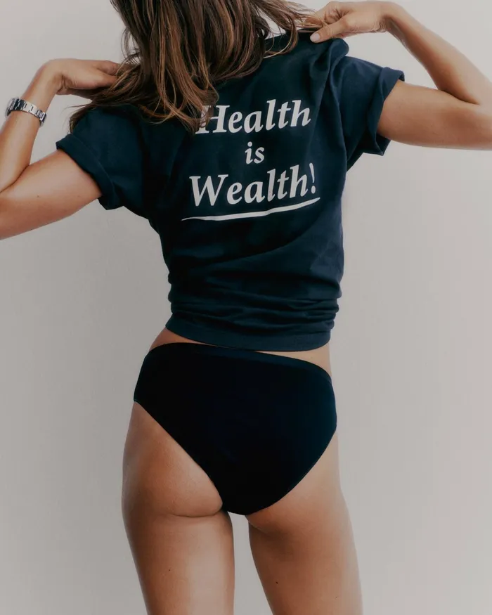 TShirts and Tops Women Sporty and Rich Health Is Wealth TShirt 8211 NavyWhite