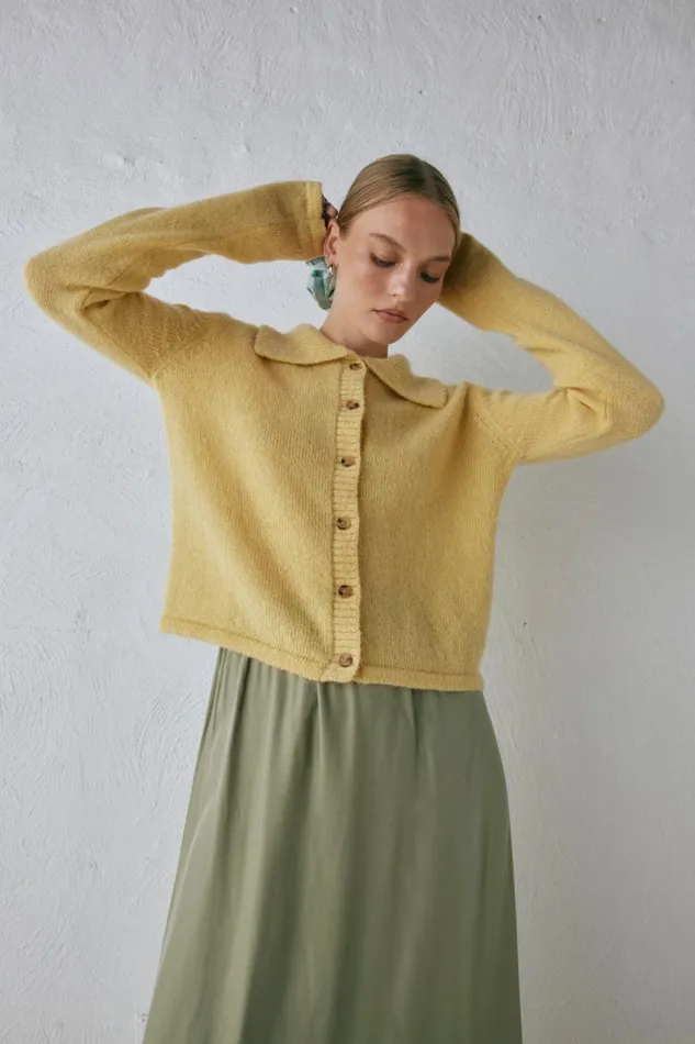 VRG GRL Avery Knit Cardigan Lemon Women Cardigans