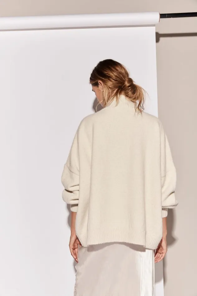 VRG GRL Yumi Knit Jumper Cream Women JumpersSweaters