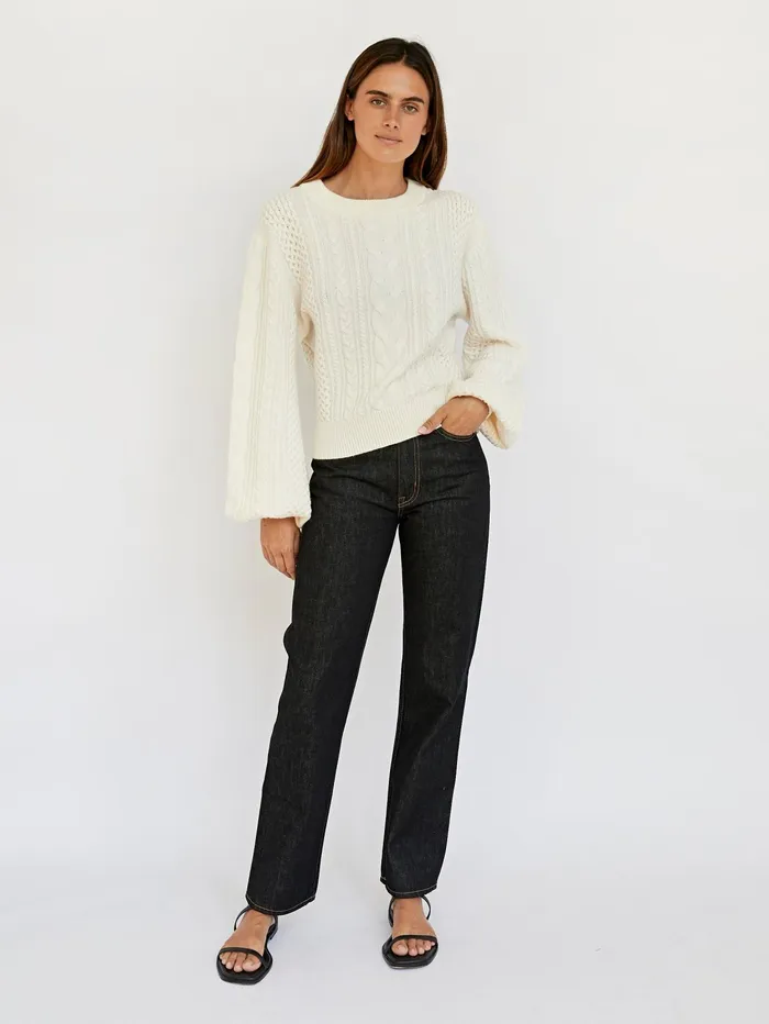 Women Anna Quan 8211 Lorena Cable Jumper In White Silence The UNDONE Knitwear