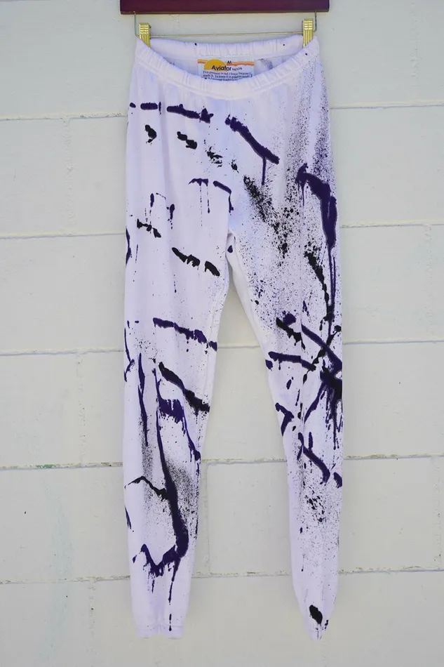 Women ARTIST COLLECTION SWEATPANTS 8211 WHITE BLACK Aviator Nation Sweatpants Women ARTIST COLLECTION SWEATPANTS 8211 WHITE BLACK Aviator Nation Sweatpants