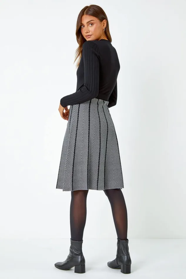 Women Black Chevron Print Belted Jumper Dress Roman Dresses
