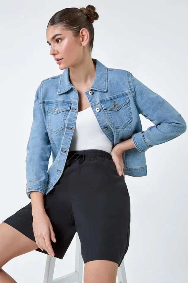 Women Black Cotton Elastic Waist Tie Detail Pocket Shorts Roman Trousers