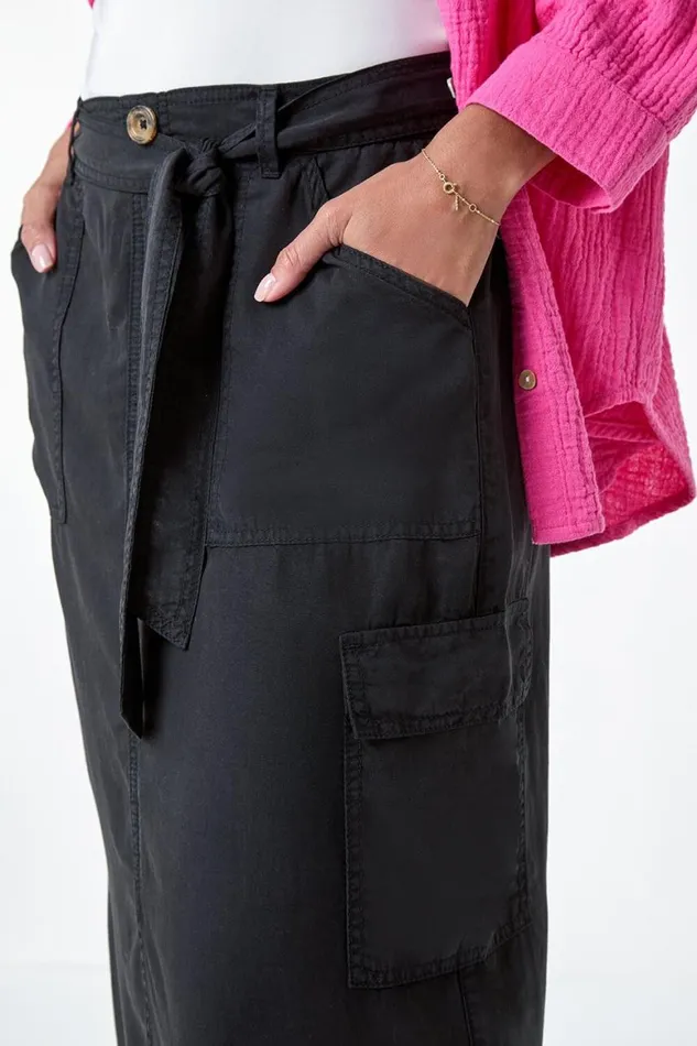 Women Black Pocket Detail Cargo Skirt Roman Skirts