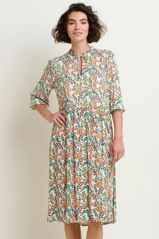 Women Brakeburn Dresses Cream Floral Paisley Midi Dress