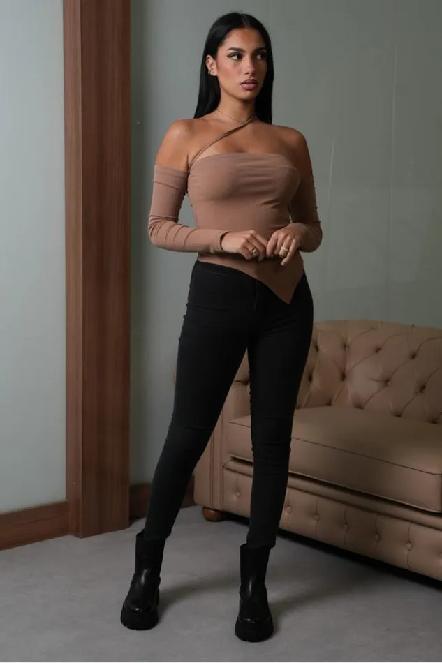 Women Crop Top Marron Manches Longues Asymtrique Brown Brentiny Paris White Tops Women Crop Top Marron Manches Longues Asymtrique Brown Brentiny Paris White Tops