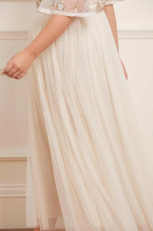 Women Embroidered Dresses Needle and Thread Ribbon Bouquet Bodice Ankle Gown Champagne