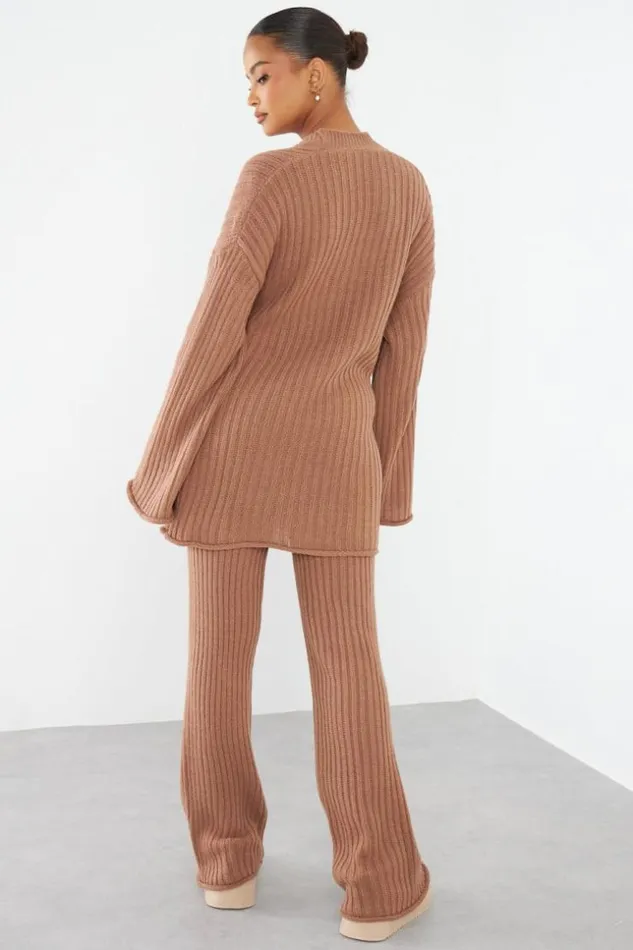 Women Ensemble 2 Pices Gilet Crois Pantalon Marron En Maille Brown Brentiny Paris Cardigans Women Ensemble 2 Pices Gilet Crois Pantalon Marron En Maille Brown Brentiny Paris Cardigans