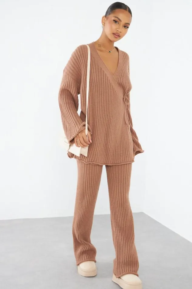 Women Ensemble 2 Pices Gilet Crois Pantalon Marron En Maille Brown Brentiny Paris Cardigans Women Ensemble 2 Pices Gilet Crois Pantalon Marron En Maille Brown Brentiny Paris Cardigans