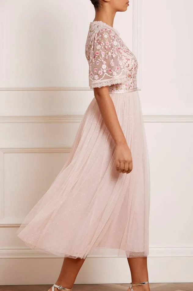 Women Exclusives Needle and Thread Rosie Lace Bodice Short Sleeve Round Neck Ballerina Dress Pink