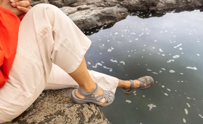 Women KEEN Hike Rose Sandal Roasted PecanBirch Closed Toe Sandal Women KEEN Hike Rose Sandal Roasted PecanBirch Closed Toe Sandal