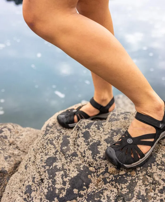 Women KEEN Hike Rose Sandal Roasted PecanBirch Closed Toe Sandal Women KEEN Hike Rose Sandal Roasted PecanBirch Closed Toe Sandal