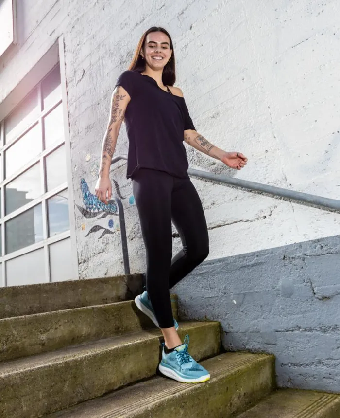 Women KEEN Shoes WK400 BlackWhite Leather Walking Shoe Women KEEN Shoes WK400 BlackWhite Leather Walking Shoe