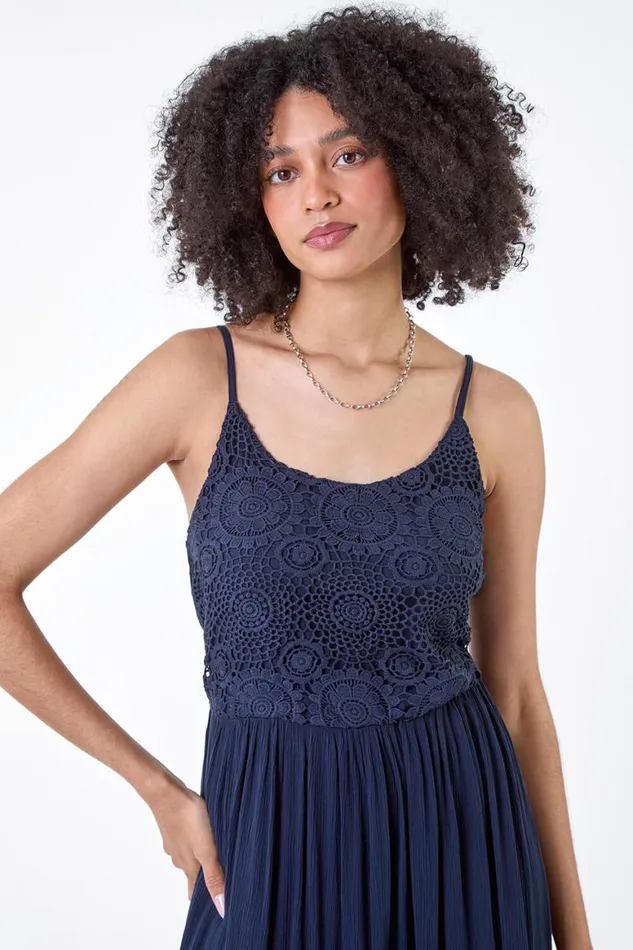 Women Lace Bodice Shirred Midi Dress Roman Dresses