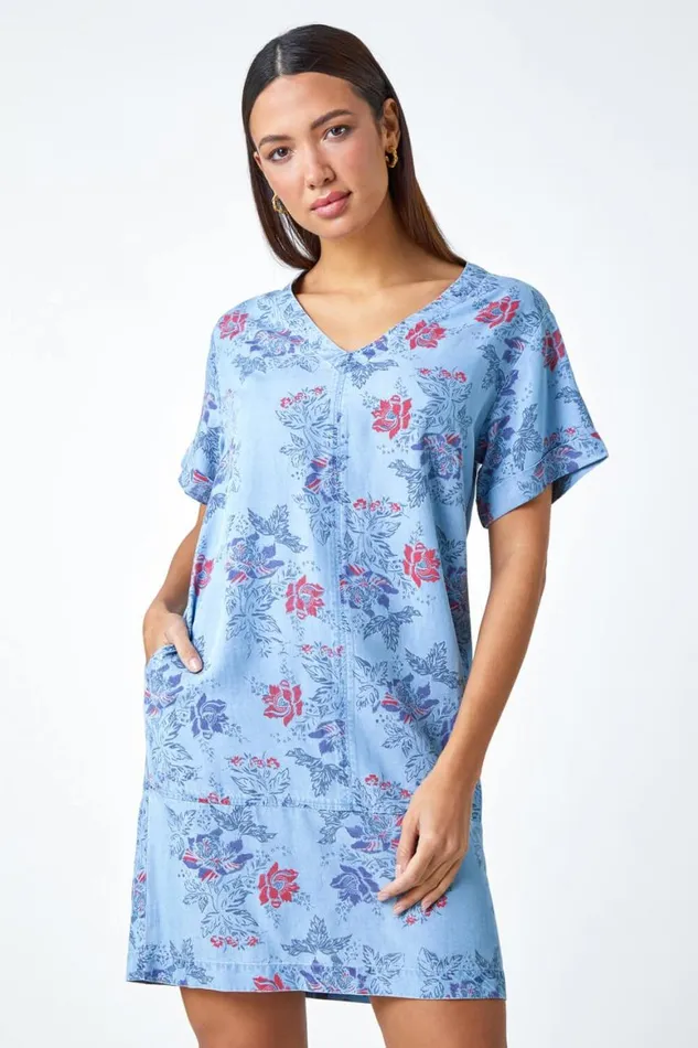 Women Light Denim Floral Print Denim Look Pocket Dress Roman Dresses