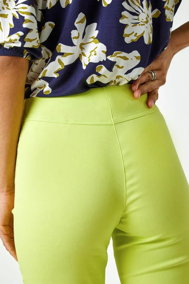 Women Lime Stretch Knee Length Elastic Waist Shorts Roman Trousers