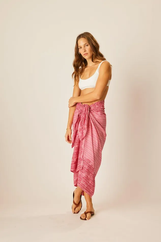 Women Natalie Martin Coverups Sarong Batik Chrysanthemum Fuchsia