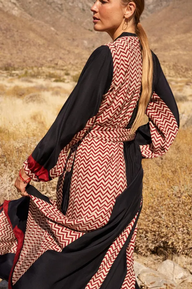 Women Natalie Martin Dresses Nico LS Maxi With Sash Block Zigzag Noire