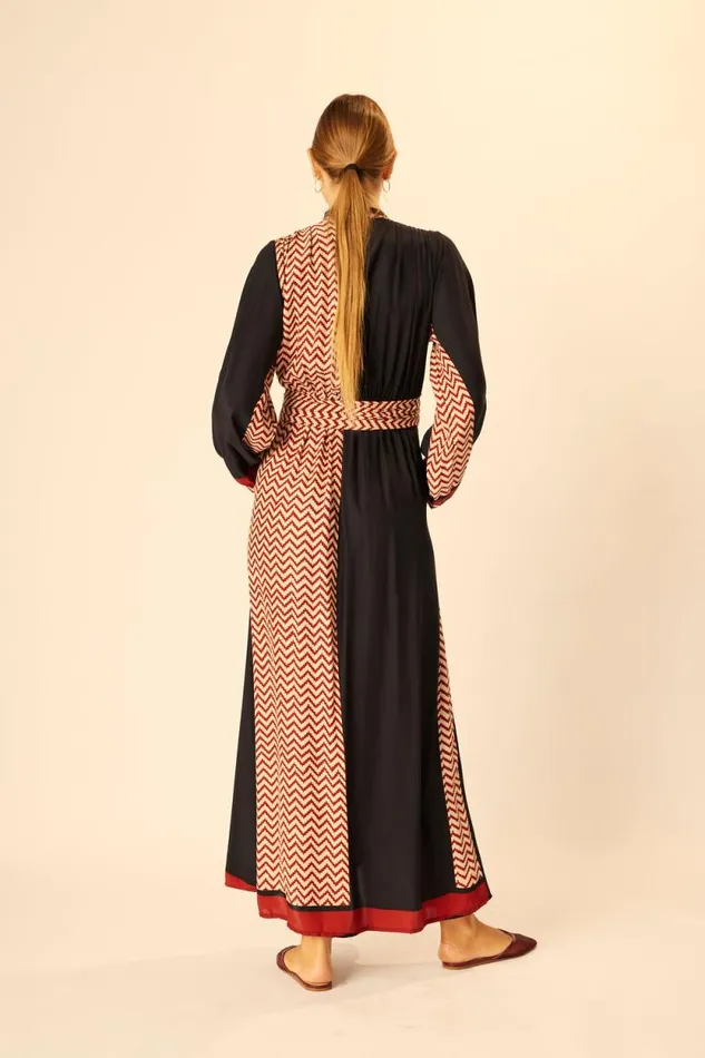 Women Natalie Martin Dresses Nico LS Maxi With Sash Block Zigzag Noire