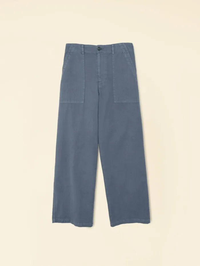 Women Pants and Jumpsuits Xirena Blue Storm Morleigh Twill Pant