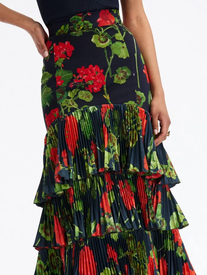 Women Pants and Skirts Oscar De La Renta Geranium Tiered Maxi Skirt Rednavy Women Pants and Skirts Oscar De La Renta Geranium Tiered Maxi Skirt Rednavy