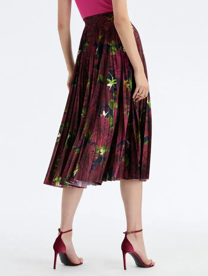Women Pants and Skirts Oscar De La Renta Pleated Dahlia Jersey Skirt Burgundynavy Women Pants and Skirts Oscar De La Renta Pleated Dahlia Jersey Skirt Burgundynavy