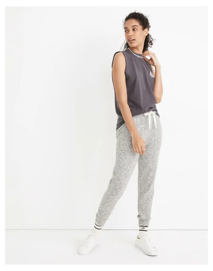 Women Rivet and Thread Daisy Logo Graphic Cutoff Muscle Tee Crushed Blackberry Madewell Tees Women Rivet and Thread Daisy Logo Graphic Cutoff Muscle Tee Crushed Blackberry Madewell Tees