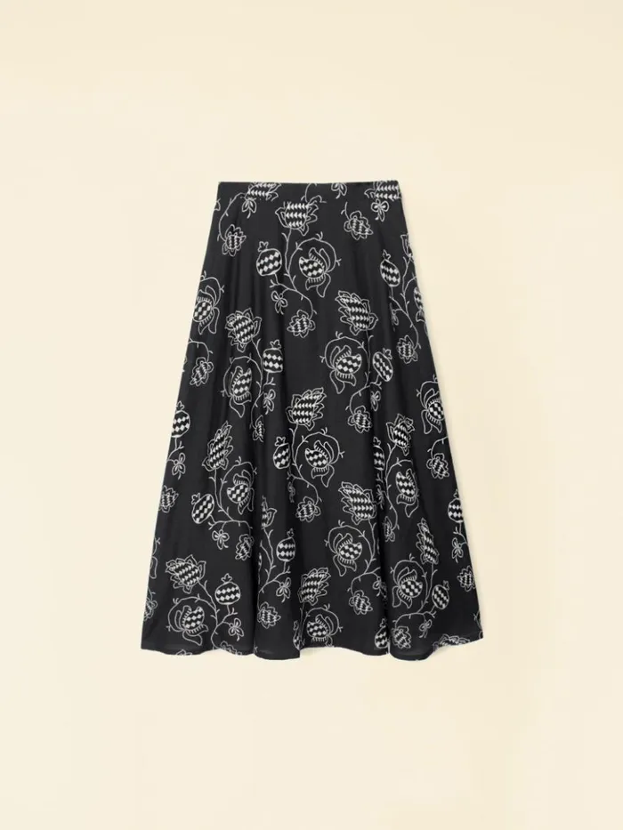 Women Skirts Xirena Black Pom Satine Skirt