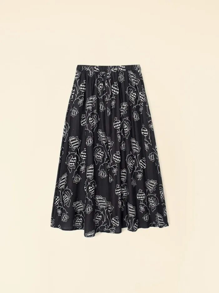 Women Skirts Xirena Black Pom Satine Skirt