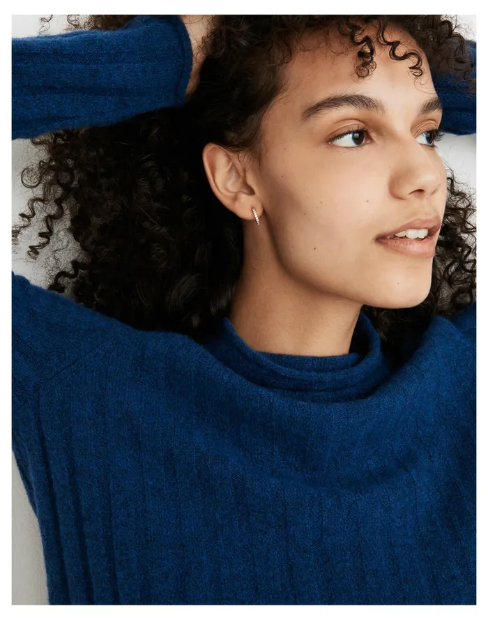 Women Sparkle Pav Huggie Mini Hoop Earrings Crystal Madewell Earrings Women Sparkle Pav Huggie Mini Hoop Earrings Crystal Madewell Earrings
