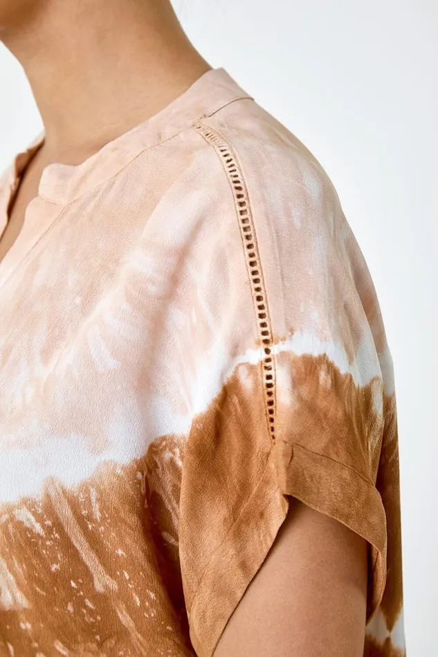 Women Tan Tie Dye Print Relaxed VNeck Shirt Roman Tops