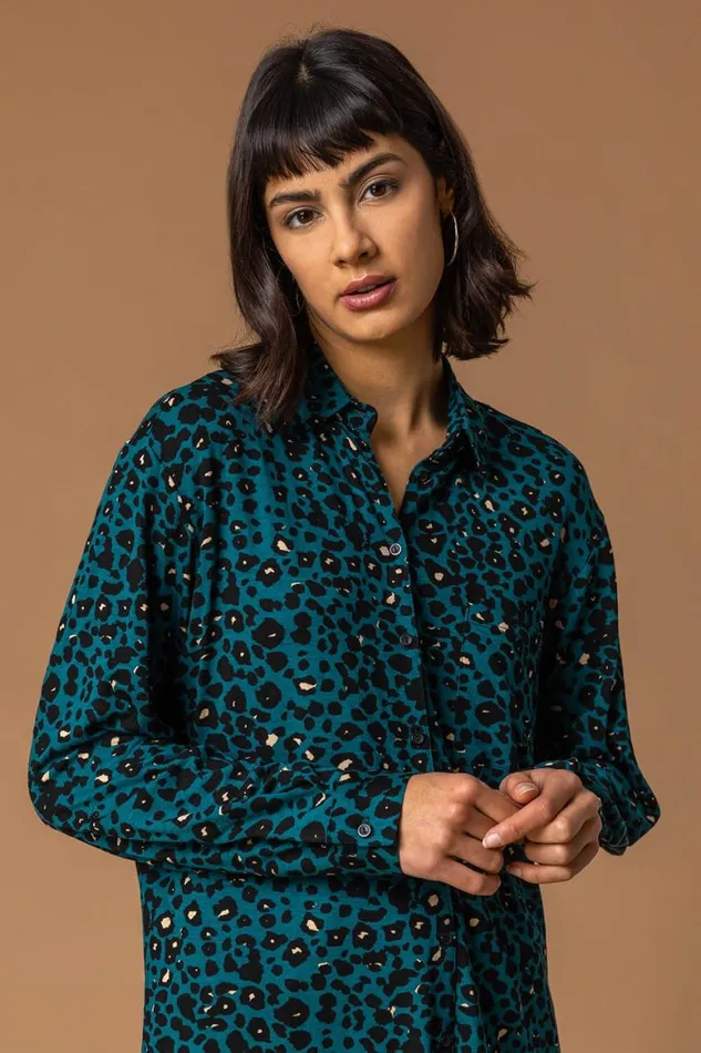 Women Teal Animal Print Jersey Buttoned Shirt Roman Tops