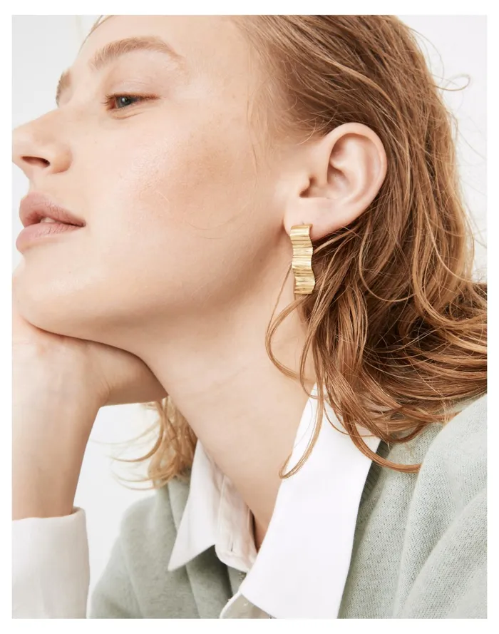 Women To The Market Ridged Statement Earrings Polished Brass Madewell Earrings Women To The Market Ridged Statement Earrings Polished Brass Madewell Earrings