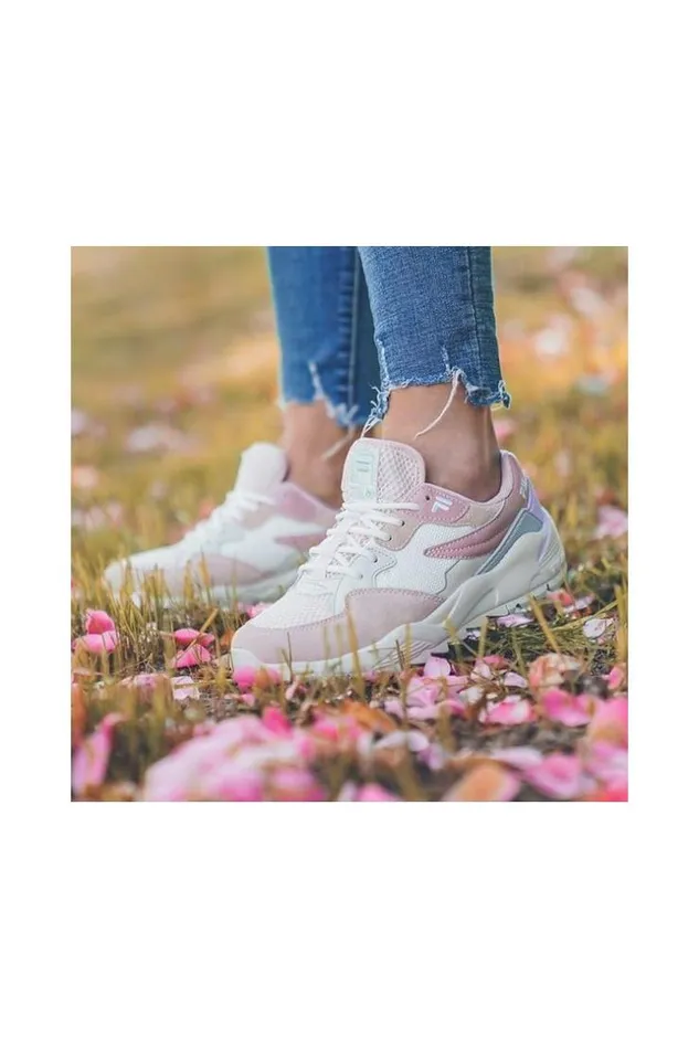Women Vault Cmr Jogger Cb Low Wmn Fila 1010623 Brentiny Paris Sneakers